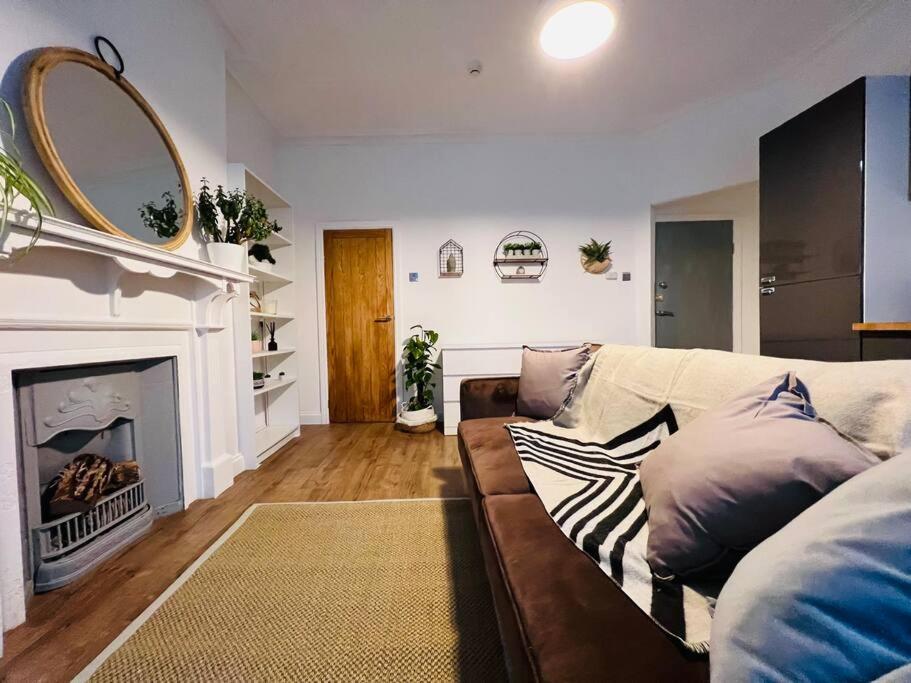 בלקפול Beautiful Space Stylish And Modern! Perfect Location מראה חיצוני תמונה