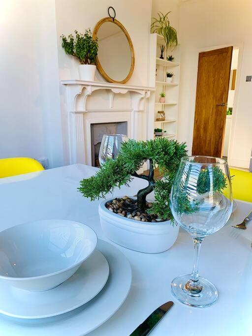 בלקפול Beautiful Space Stylish And Modern! Perfect Location מראה חיצוני תמונה